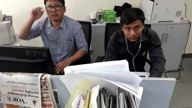 Los periodistas Wa Lone y Kyaw Soe Oo, condenados por Birmania.