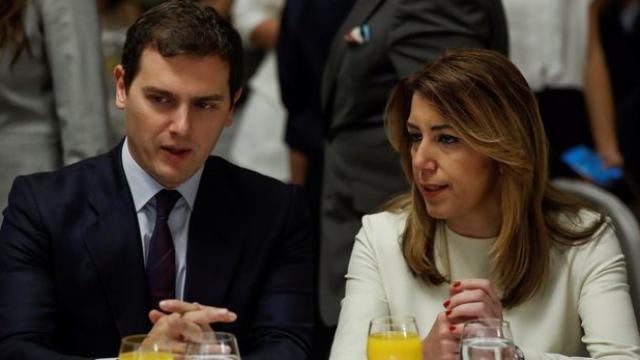 Susana Díaz y Albert Rivera, durante un desayuno.