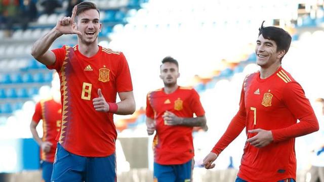 Los jugadores de la selección española Sub21 celebran un gol. Foto: Facebool (@SeFutbol)