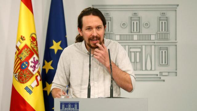 Pablo Iglesias, líder de Podemos, en la Moncloa tras reunirse dos horas con Pedro Sánchez.