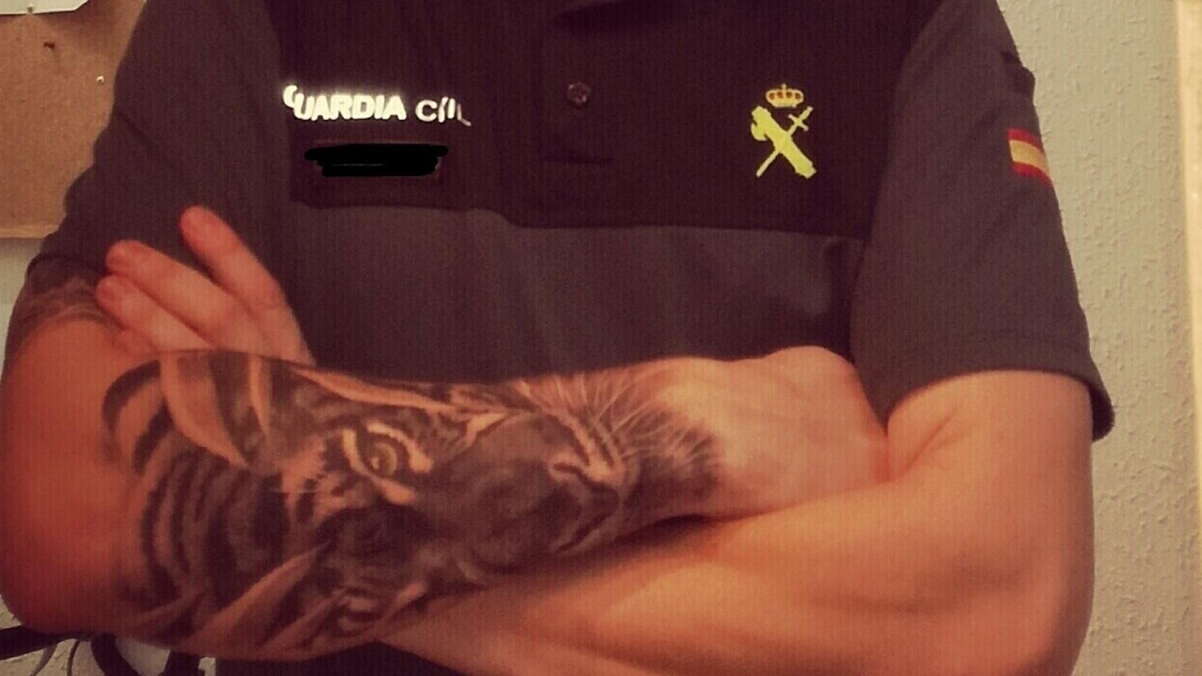 Marlaska pide consenso acerca de la normativa que regulará los tatuajes en la Guardia Civil