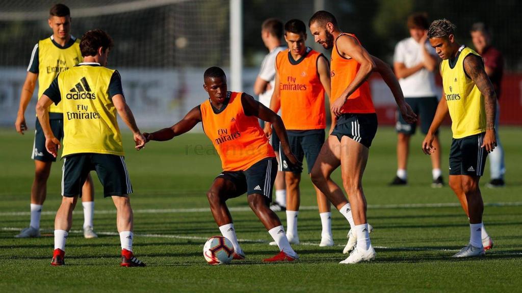 El Real Madrid entrenándose en Valdebebas