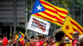 Banderas independentistas durante una manifestación en Cataluña.