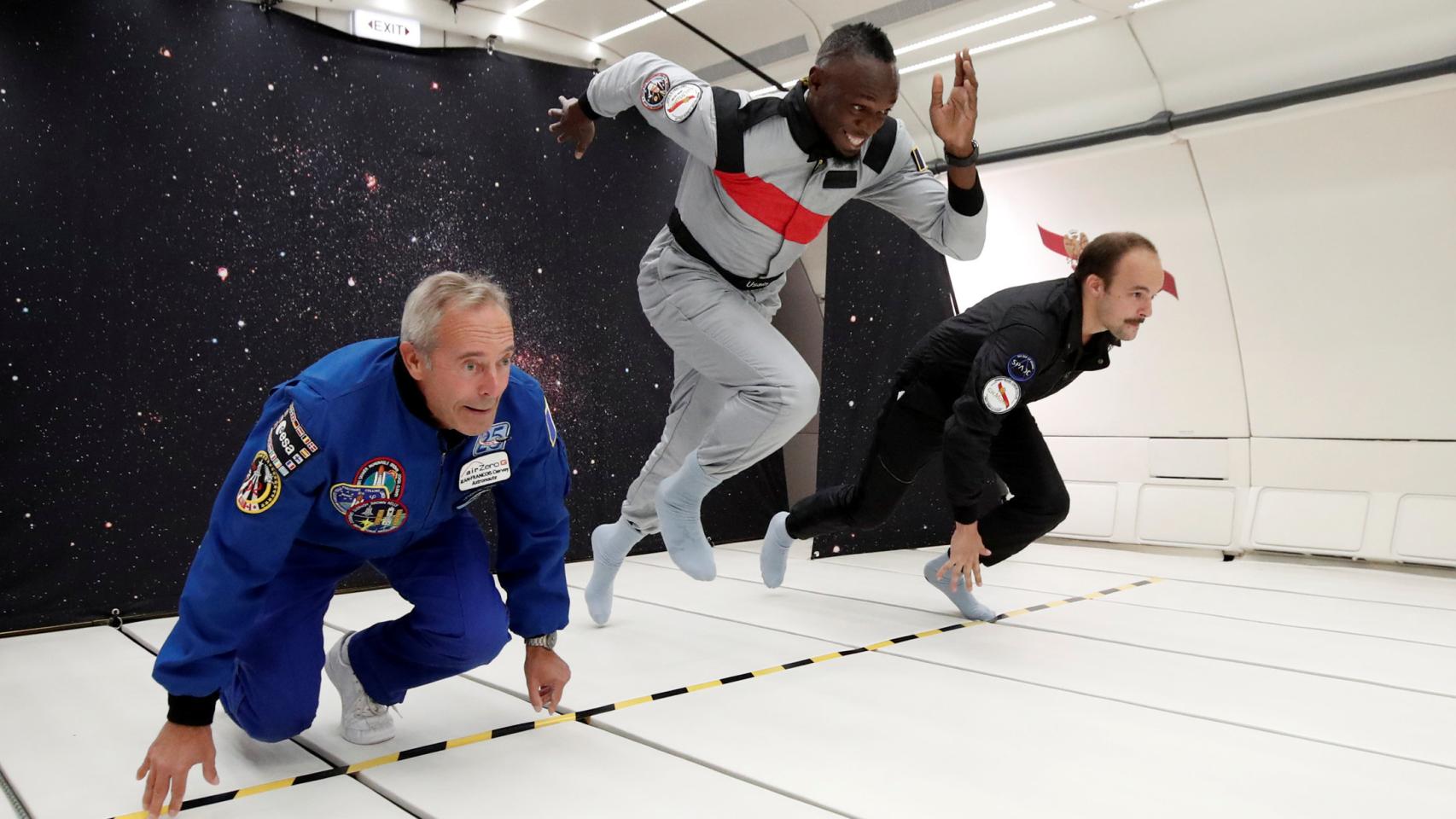 Bolt empieza a correr bajo gravedad cero