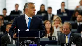 El primer ministro húngaro, Viktor Orbán, durante el debate en la Eurocámara