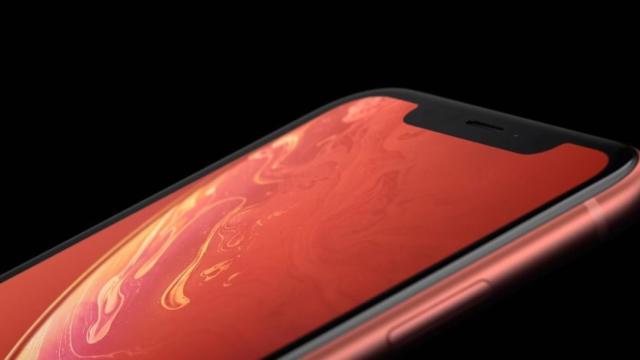 iPhone XR 3