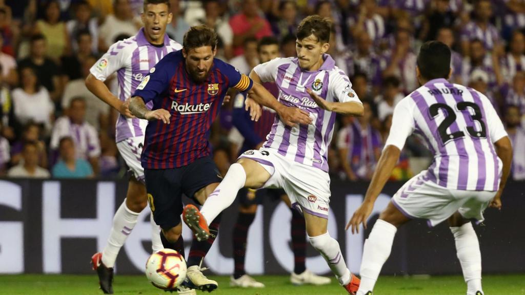 Partido entre el Valladolid y el FC Barcelona.