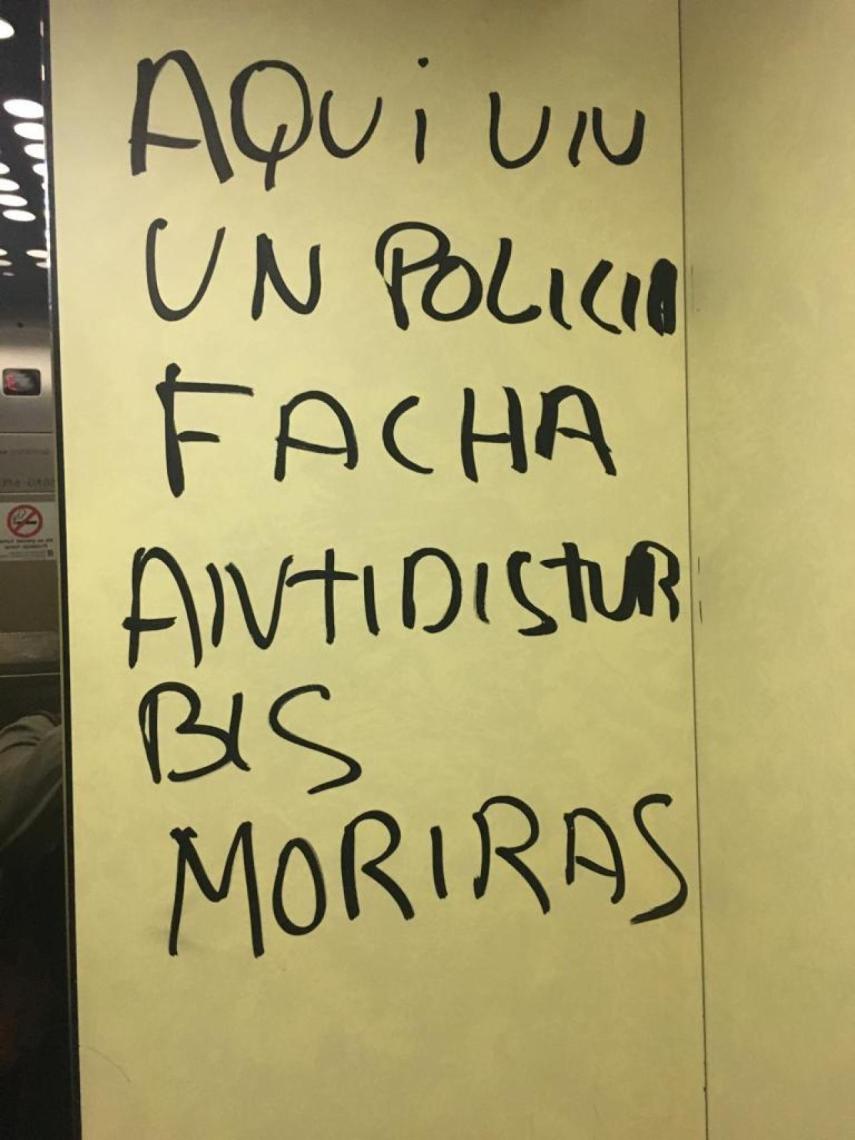 La pintada en el ascensor de Toni