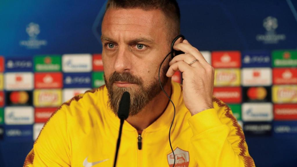 Daniele De Rossi en rueda de prensa