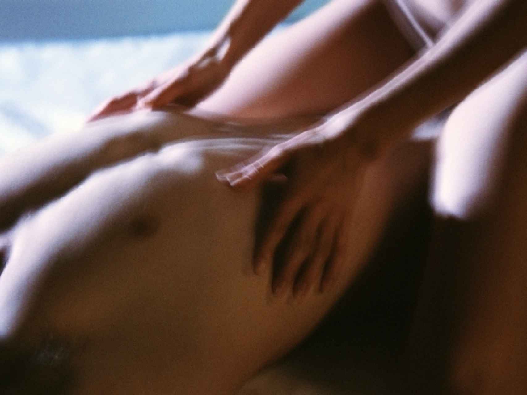 Las cinco nuevas posturas sexuales desconocidas: olvídate del 69