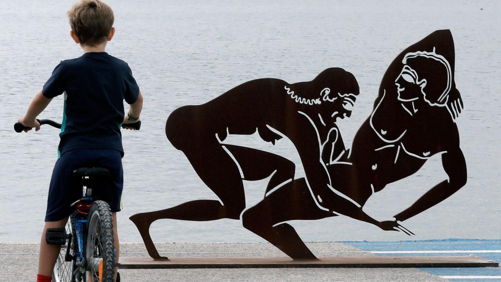 Hay ofendidos por estas esculturas de Miró en Valencia.