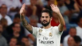 Isco Alarcón celebra un gol ante la Roma