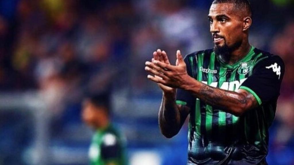 Kevin-Prince Boateng con la camiseta del Sassuolo. Foto: Twitter (@KPBofficial)