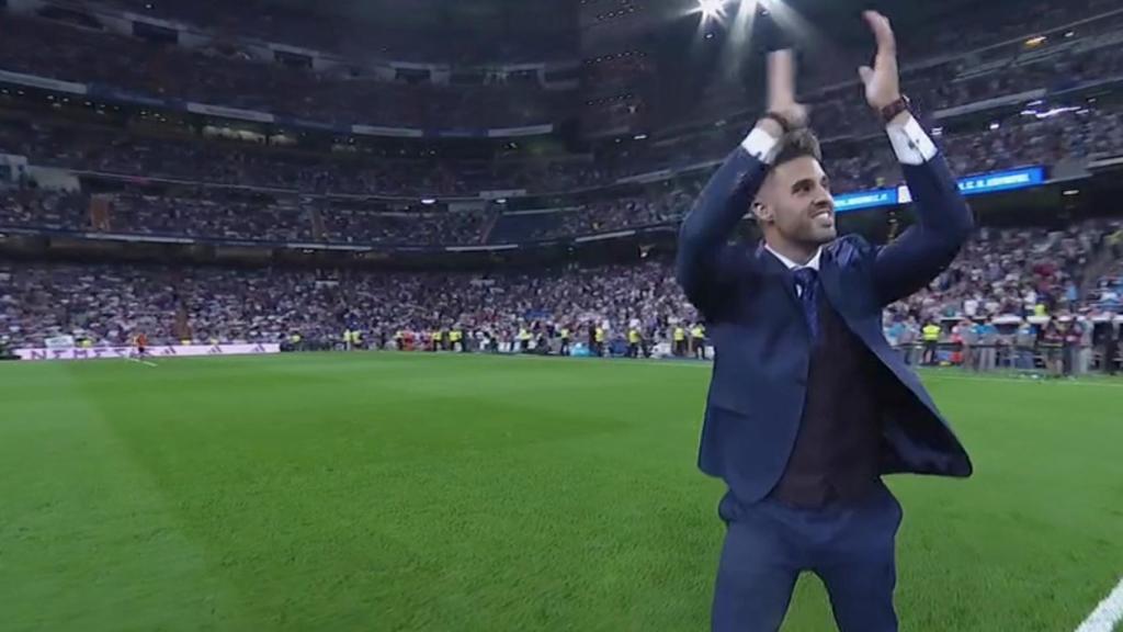 Saque de honor en el Santiago Bernabéu