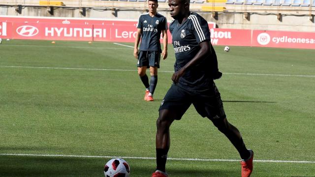 Vinicius Jr. ante la Cultural Leonesa