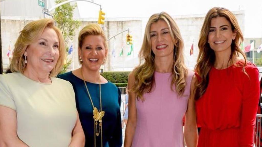 Cecilia Morel, Lorena Castillo, Begoña Gómez y Juliana Awada.