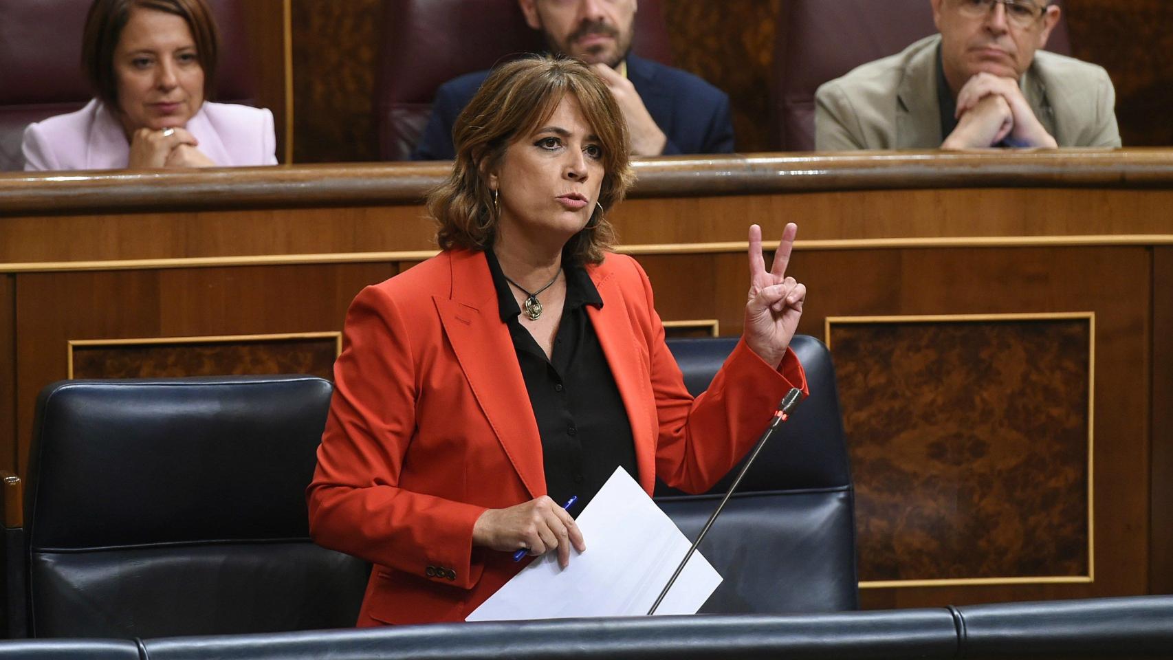 La ministra de Justicia, Dolores Delgado, durante su intervención de este miércoles en el Congreso.