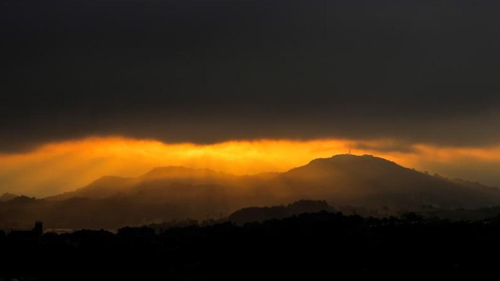 Vista del amanecer en San Sebastián.