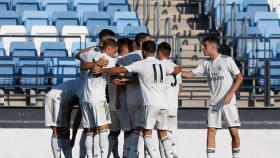 Celebración de un gol del Castilla