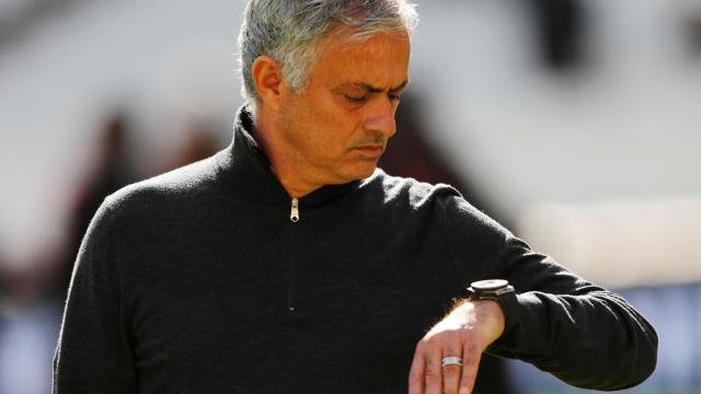 A Mourinho se le acaba el tiempo en el United.