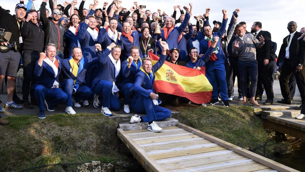 El equipo europeo celebra su victoria en la Ryder Cup