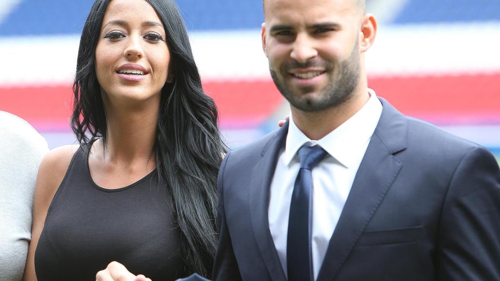 Jesé junto a Aurah.