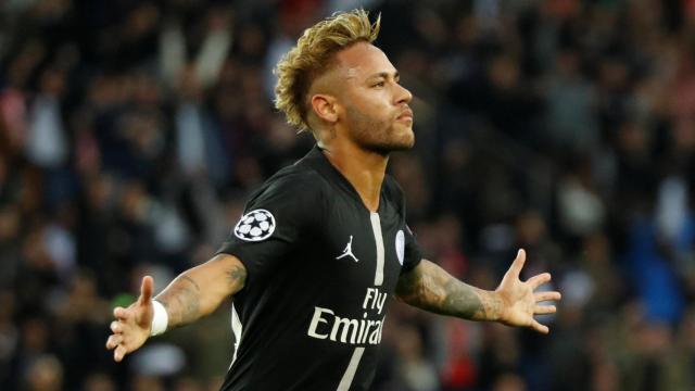 Neymar celebra un gol con el PSG