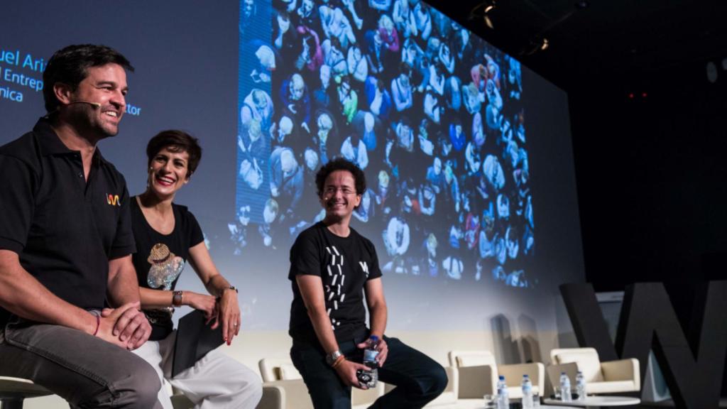 Gonzalo Martín-Villa y Miguel Arias durante la presentación.