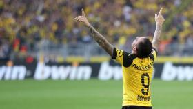 Paco Alcácer celebra un gol con el Borussia Dortmund