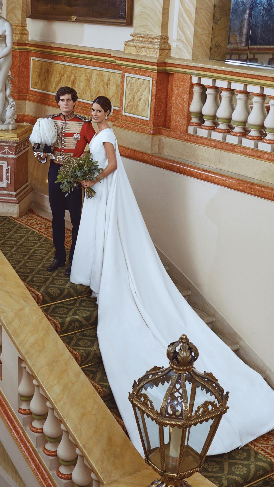 Fotografía oficial de la boda de Fernando Fitz-James Stuart y Sofía Palazuelo.