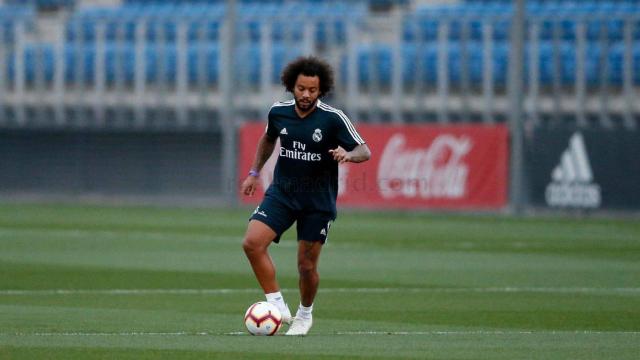 Marcelo entrenando con el Real Madrid