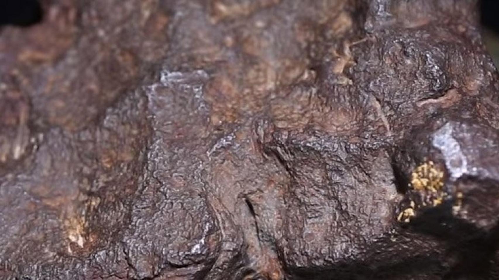 El meteorito que lleva aguantando puertas 90 años a la venta por 87.000 euros
