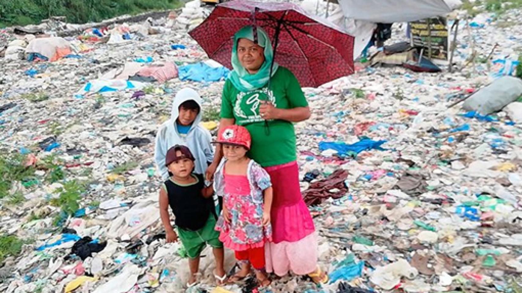 Image: Lucha de gigantes: la maldición del hambre