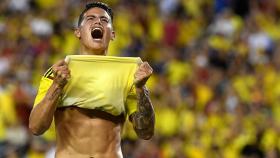 James Rodríguez celebra su gol ante EEUU