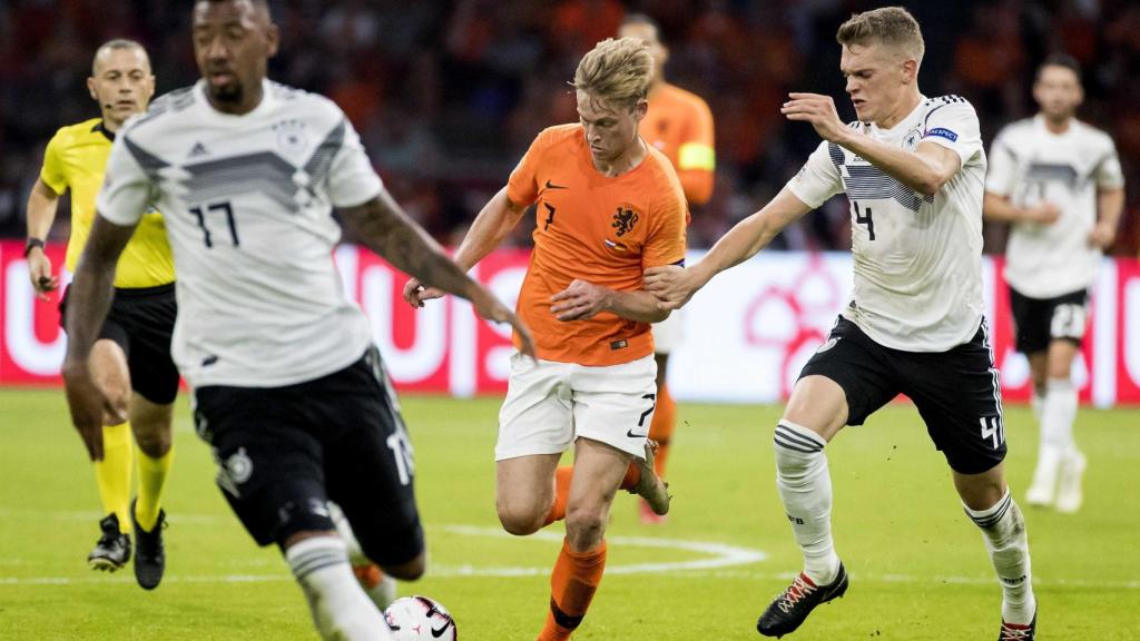 Frenkie De Jong en el partido entre Holanda y Alemania