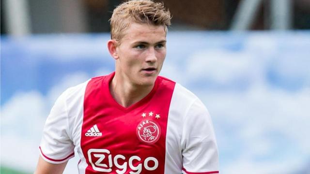 De Ligt en un partido con el Ajax. Foto: ajax.nl