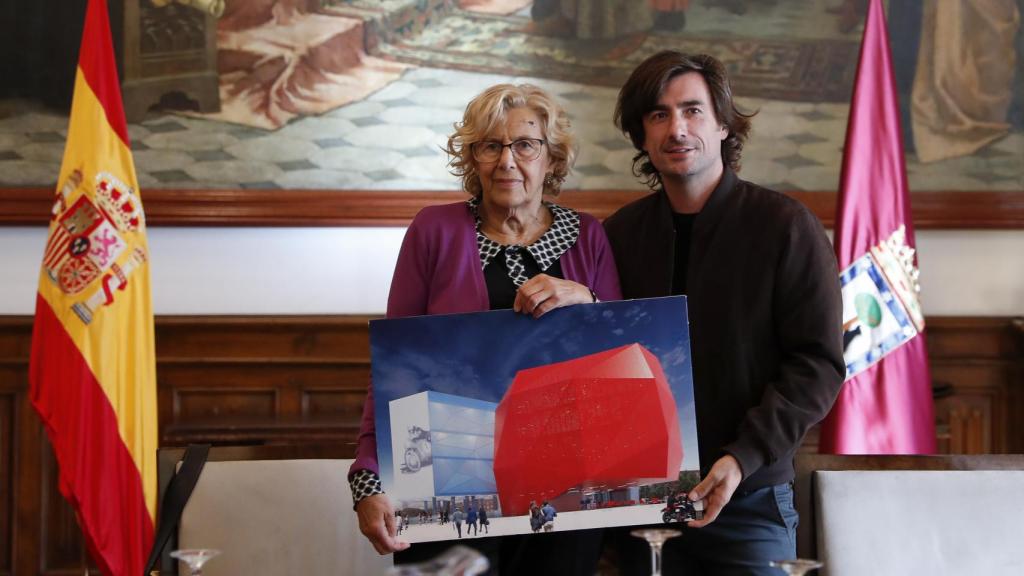 Manuela Carmena y Gelete durante el acto de este lunes.