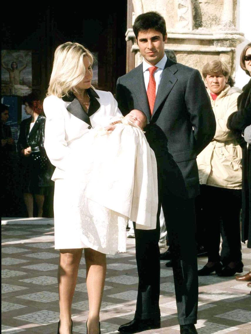 Eugenia y Fran, en el bautizo de Tana en 1999.