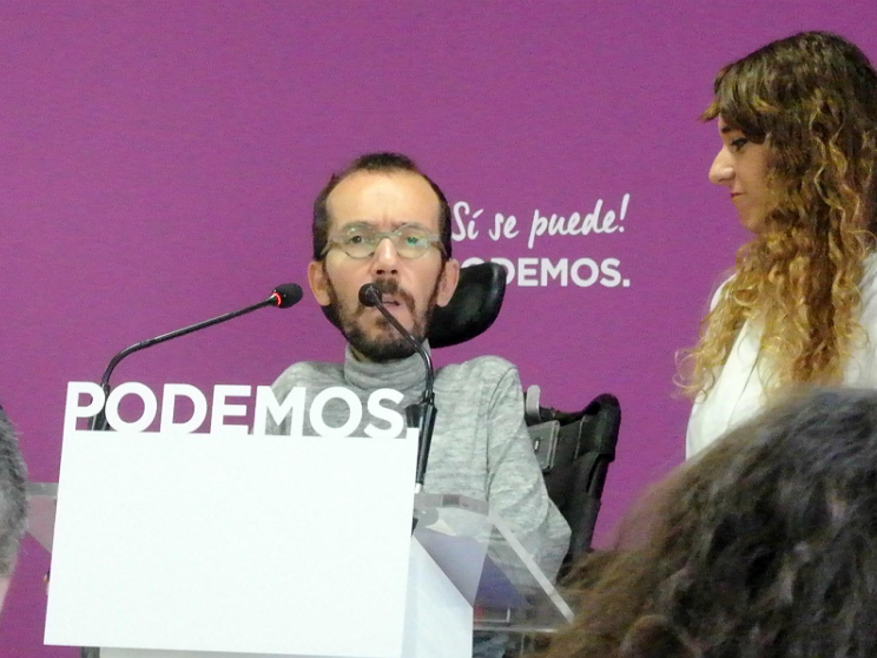 Pablo Echenique y Noelia Vera, durante la rueda de prensa posterior al Consejo de Coordinación de Podemos.