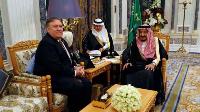 Pompeo junto con el rey Abdulaziz Al Saud.