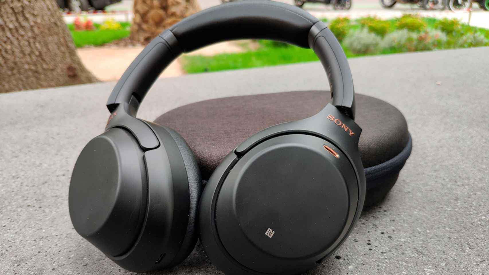 Auriculares Sony WH-1000XM3.
