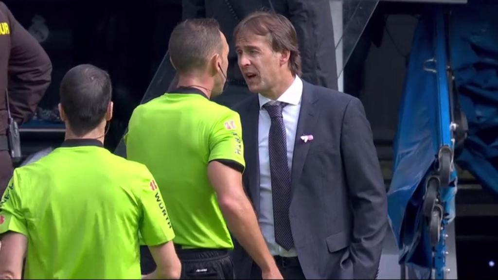 Julen Lopetegui y Cuadra Fernández, hablando tras el Real Madrid - Levante