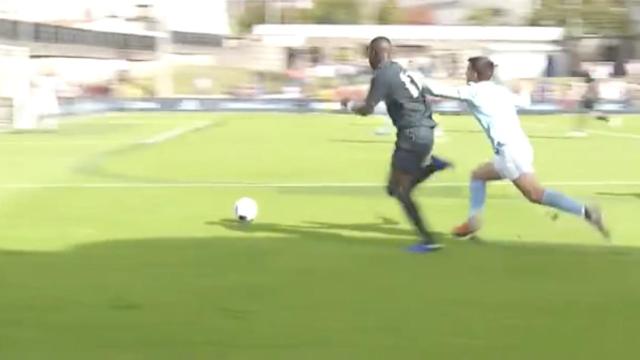 Vinicius, expulsado por doble amarilla ante el Celta B