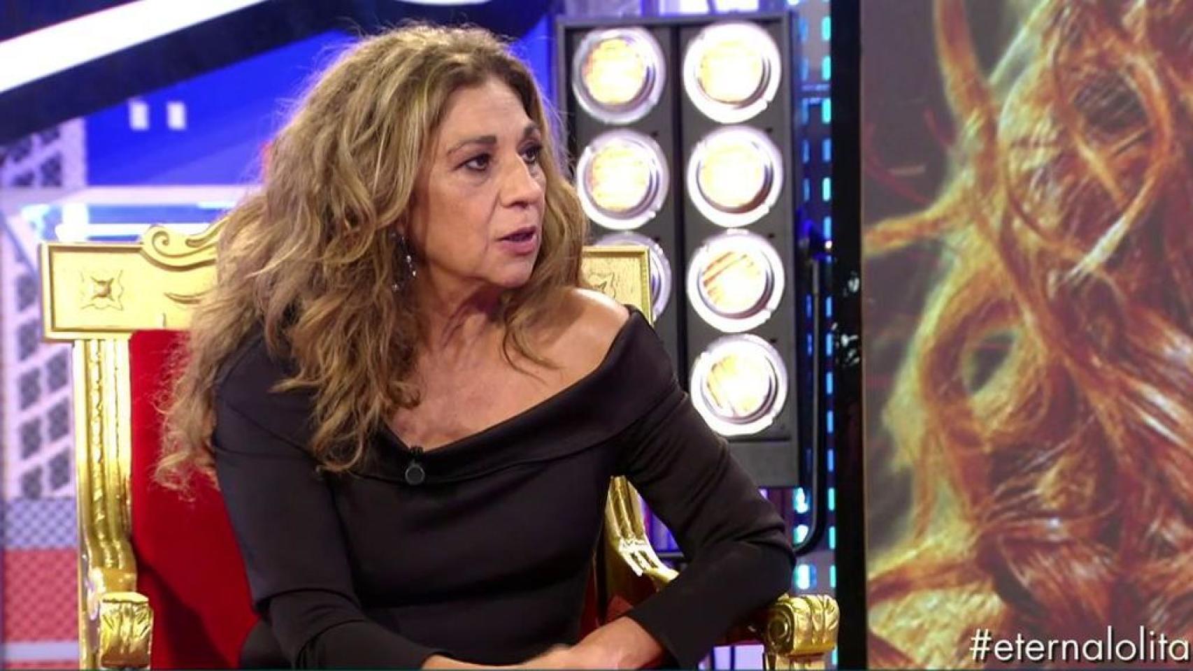 Lolita da la cara por Antena 3 en el ‘Deluxe’: “De cadena triste, nada”