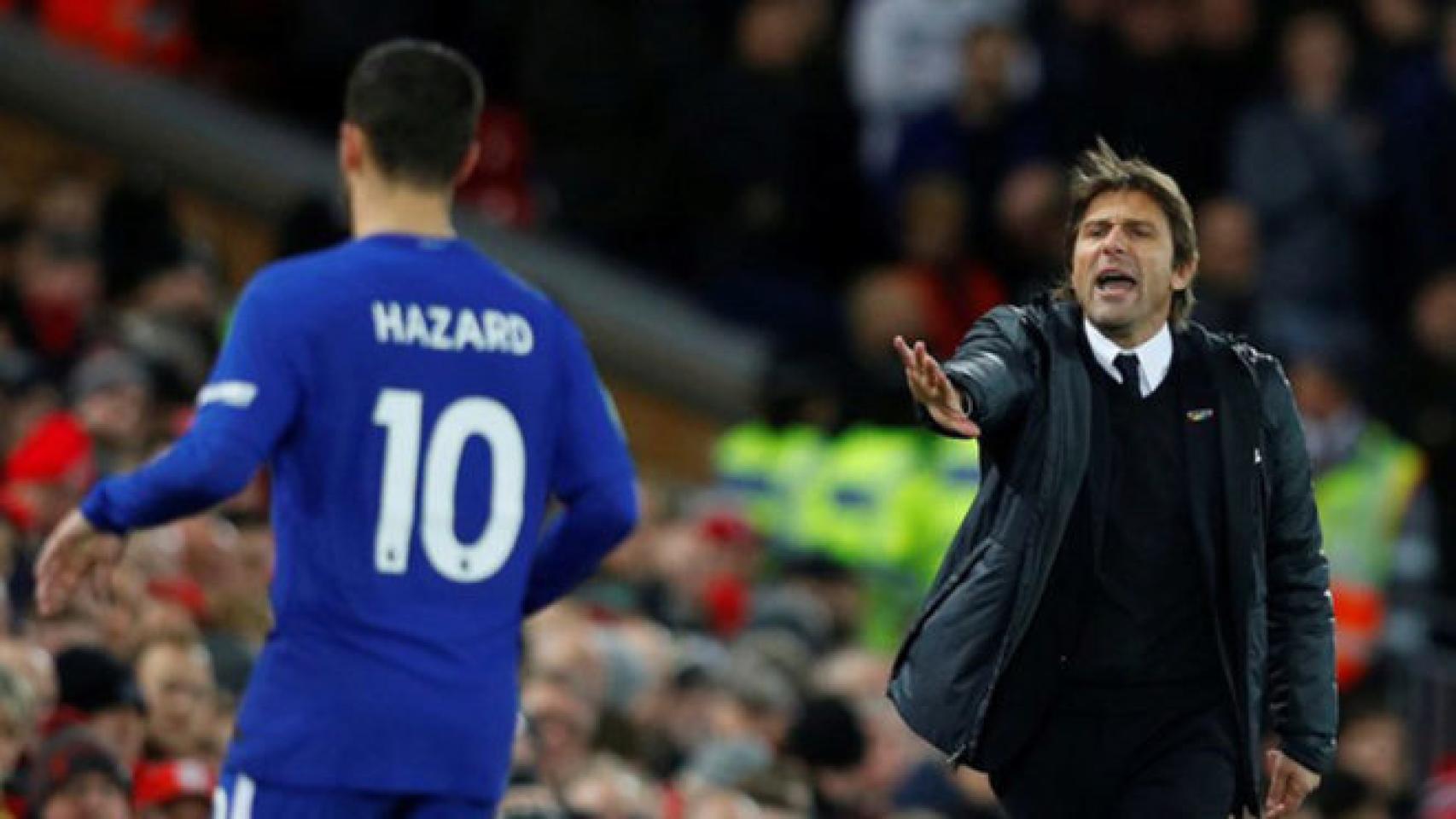 Conte da órdenes a Hazard