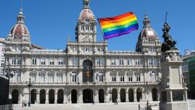 Bandera LGTBI en el Ayuntamiento de A Coruña.