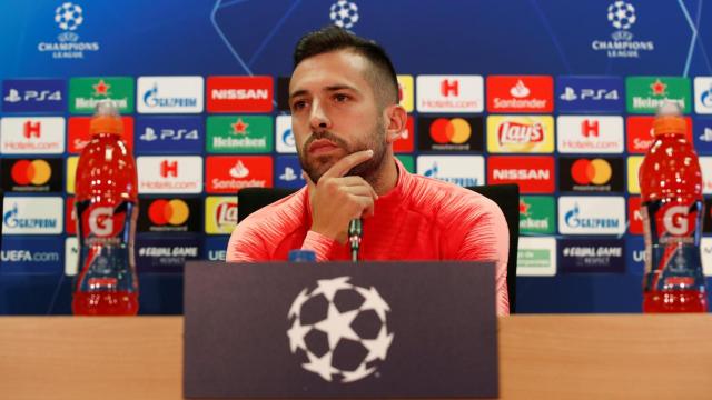 Jordi Alba, en una rueda de prensa del Barcelona previa a la Champions