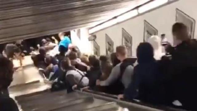 varios-hinchas-del-cska-moscu-heridos-en-el-metro-de-roma-por-un-incidente-con-las-escaleras-mecanicas-6066761-1