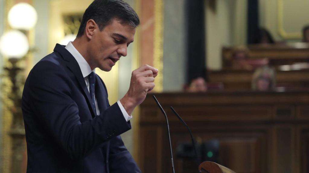 Pedro Sánchez en la sesión de control de este miércoles en el Congreso