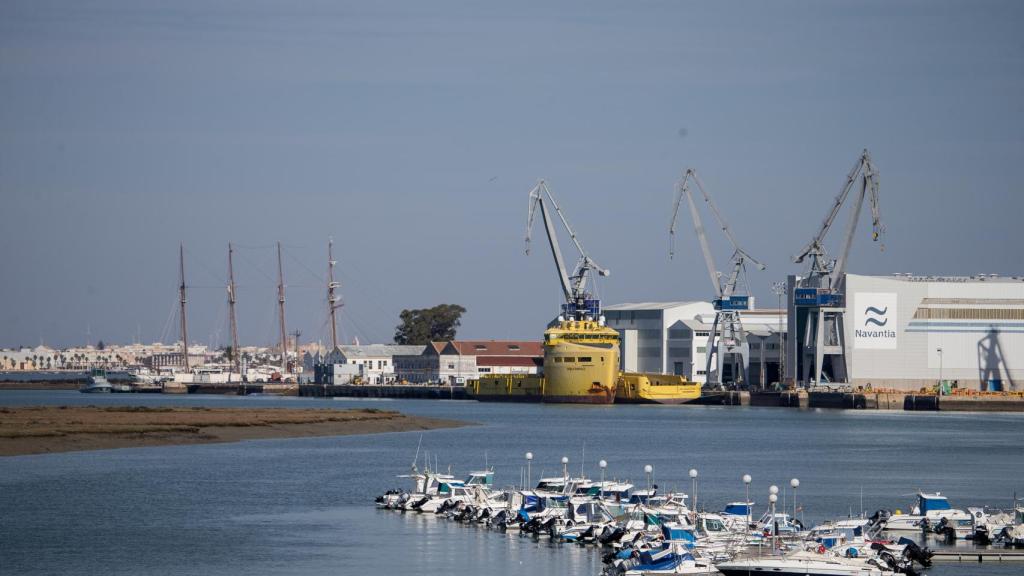 Imagen de un astillero de Navantia